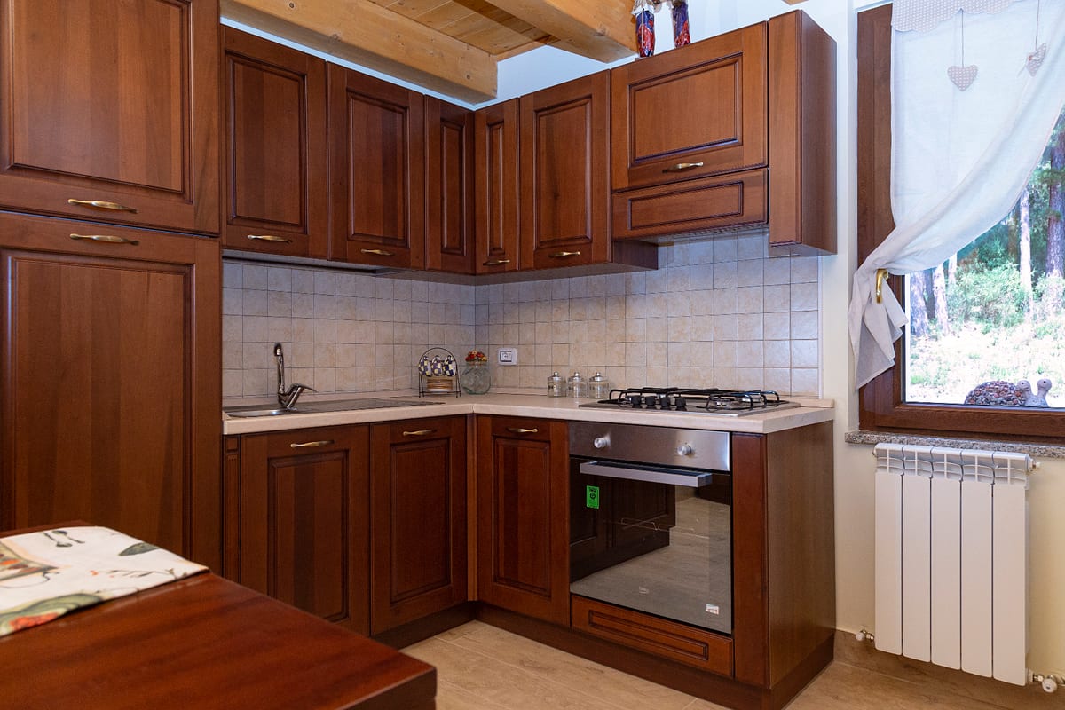 Wooden kitchen overlooking the woods